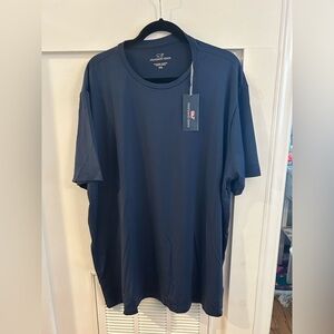 New Vineyard Vines Short sleeve performance crew neck mens T shirt